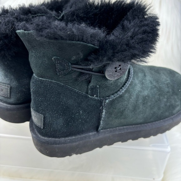 UGG ANKLE WINTER BOOTS SIZE 9 WOMAN - Picture 5 of 11